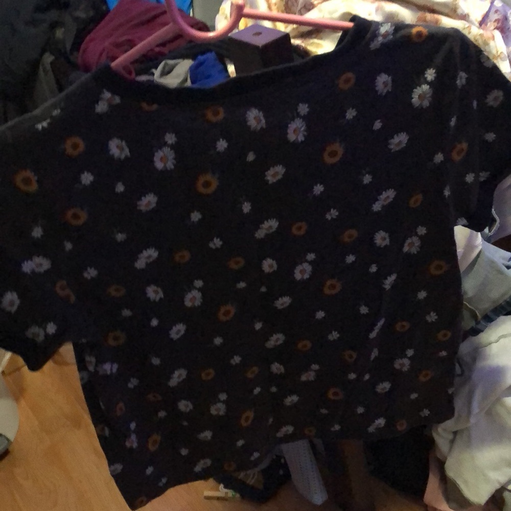 Flower crop top - Picture 2 of 2